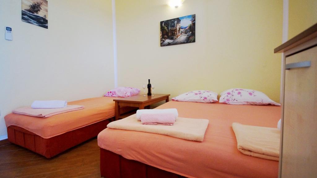Apartmani Zona Sveti Stefan Buitenkant foto
