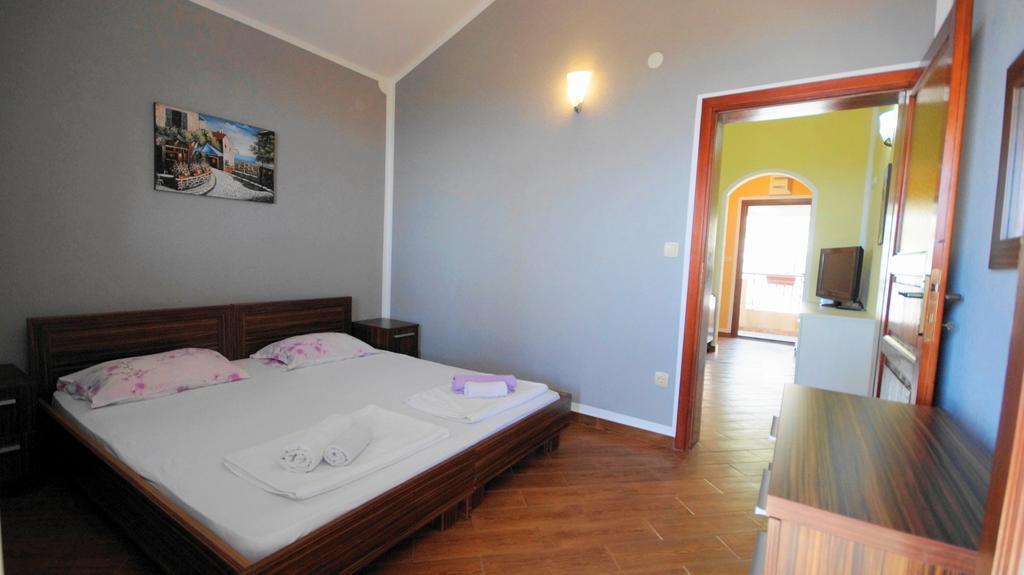 Apartmani Zona Sveti Stefan Buitenkant foto