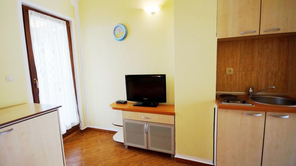 Apartmani Zona Sveti Stefan Buitenkant foto