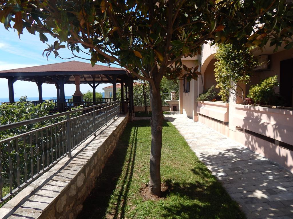 Apartmani Zona Sveti Stefan Buitenkant foto