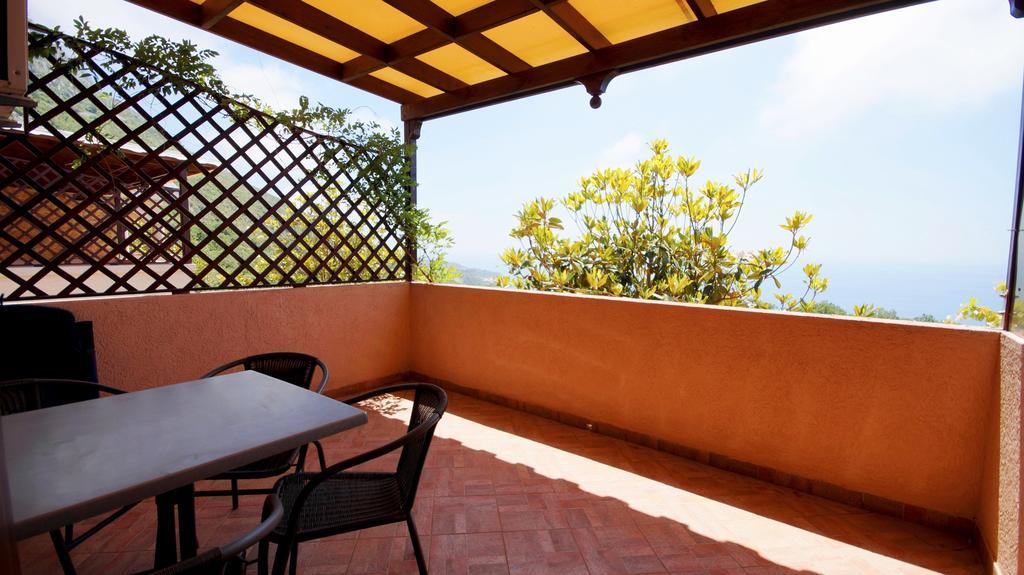 Apartmani Zona Sveti Stefan Buitenkant foto